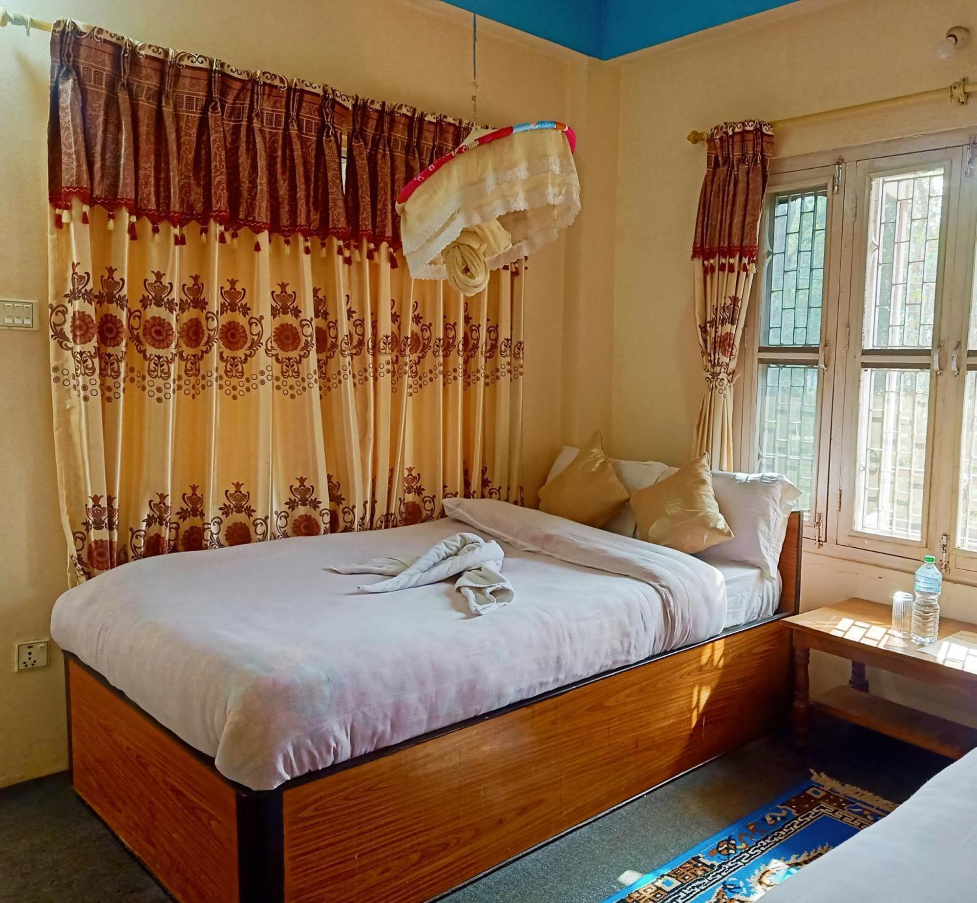 Hotel Rhinoceros-Homestay Sauraha Cameră foto